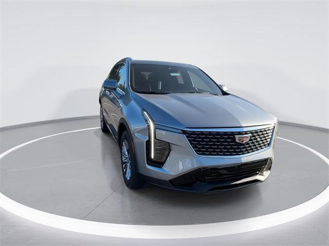 new 2025 Cadillac XT4 car, priced at $44,405