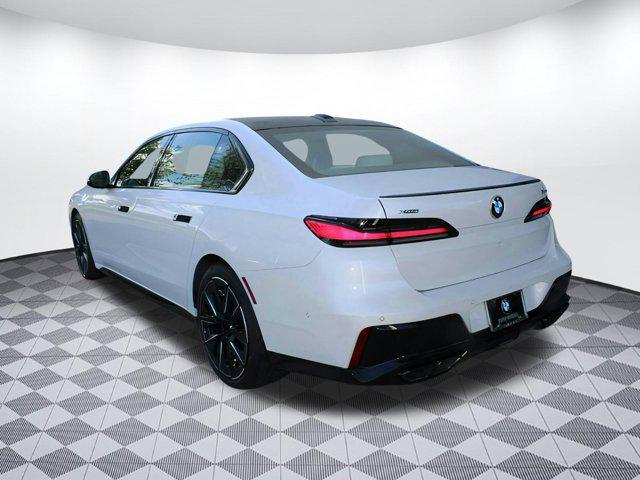 new 2025 BMW 760 car, priced at $129,735