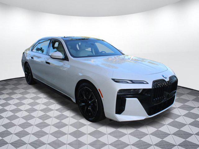 new 2025 BMW 760 car, priced at $129,735