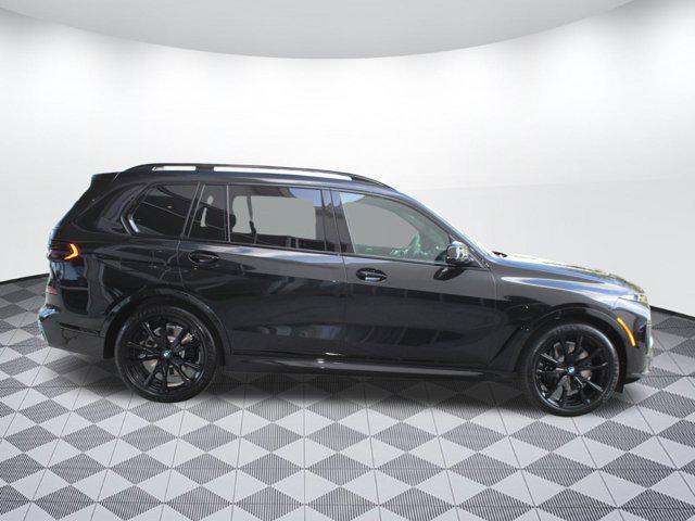 new 2026 BMW X7 car, priced at $100,785