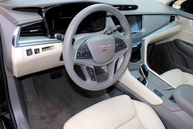 used 2018 Cadillac XT5 car, priced at $17,798