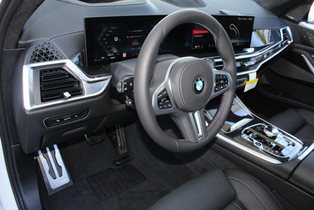 new 2025 BMW X7 car, priced at $117,995