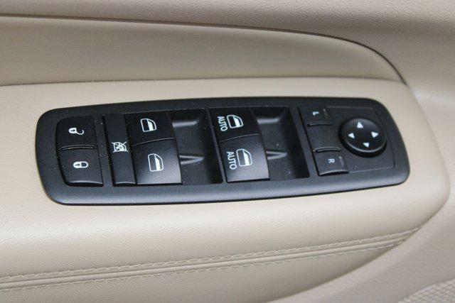 used 2019 Jeep Grand Cherokee car, priced at $18,999