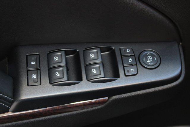 used 2018 GMC Yukon car, priced at $27,499