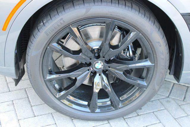 new 2026 BMW X7 car, priced at $98,925