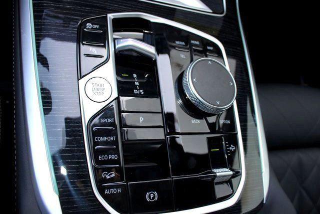 new 2026 BMW X7 car, priced at $98,925