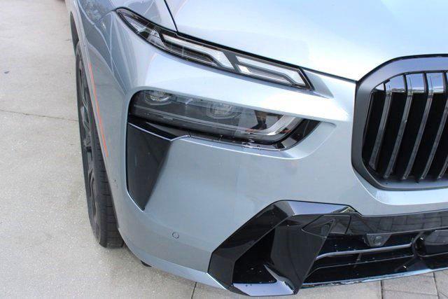 new 2026 BMW X7 car, priced at $98,925