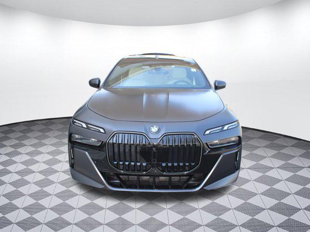new 2025 BMW 760 car, priced at $135,765