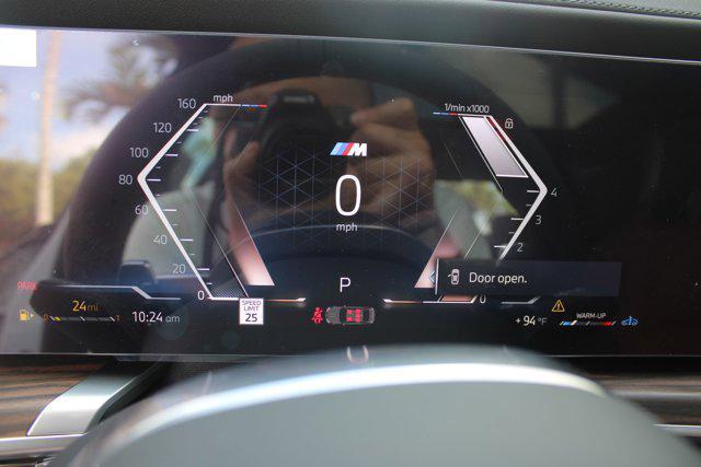 new 2025 BMW 760 car, priced at $129,685