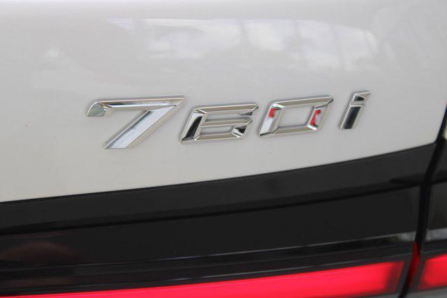 new 2025 BMW 760 car, priced at $129,685