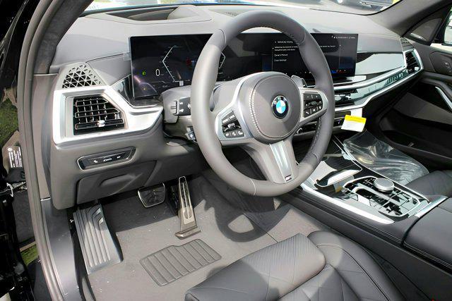 new 2026 BMW X7 car, priced at $99,635