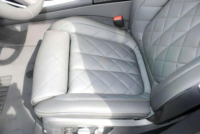 new 2026 BMW X7 car, priced at $99,635