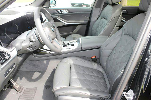new 2026 BMW X7 car, priced at $99,635