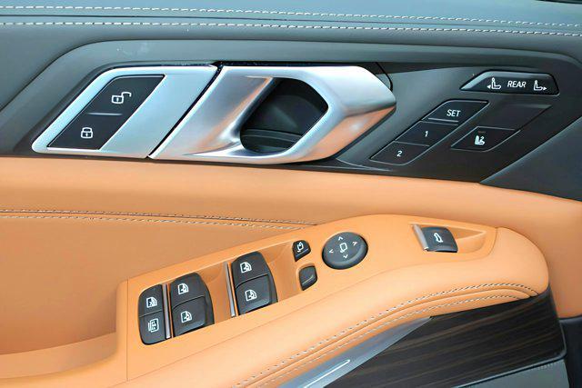 new 2026 BMW X7 car, priced at $98,255