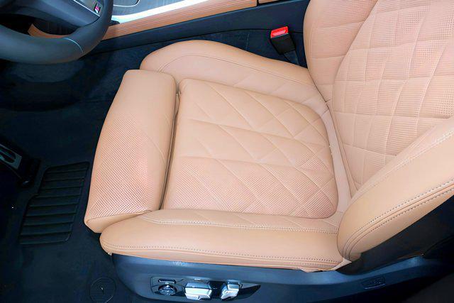new 2026 BMW X7 car, priced at $98,255