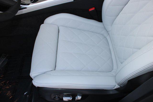 new 2026 BMW X7 car, priced at $99,935