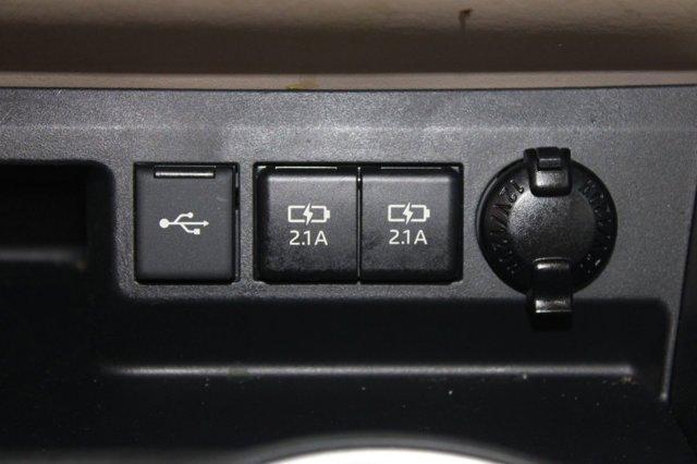 used 2020 Toyota Highlander car, priced at $24,498