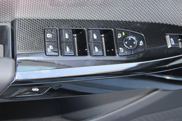 new 2025 BMW i7 car, priced at $135,230