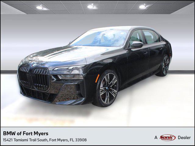 new 2025 BMW 760 car, priced at $132,225