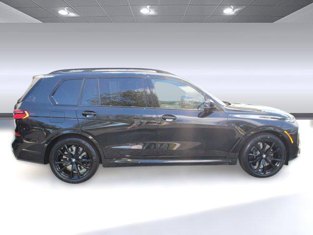 new 2026 BMW X7 car, priced at $125,535