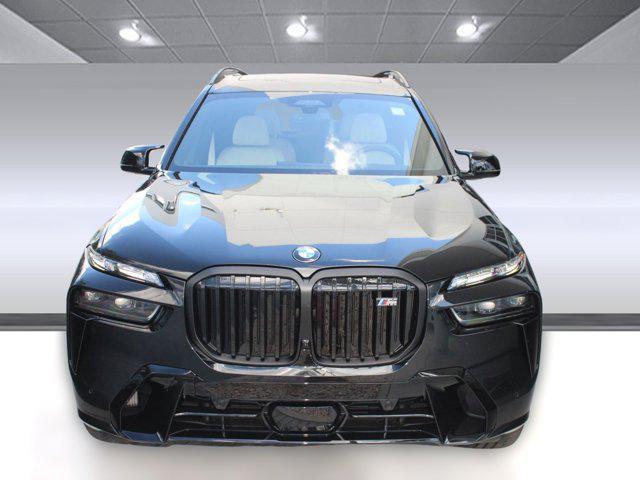 new 2026 BMW X7 car, priced at $125,535