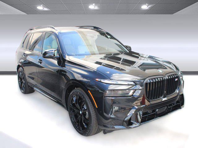 new 2026 BMW X7 car, priced at $125,535