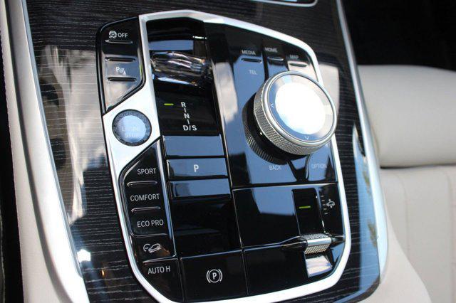 new 2026 BMW X7 car, priced at $125,535