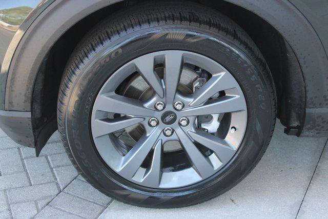 used 2022 Ford Explorer car, priced at $31,999