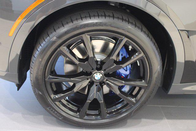 new 2026 BMW X7 car, priced at $124,335