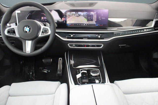 new 2026 BMW X7 car, priced at $101,385
