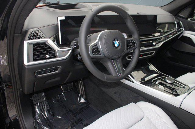 new 2026 BMW X7 car, priced at $101,385