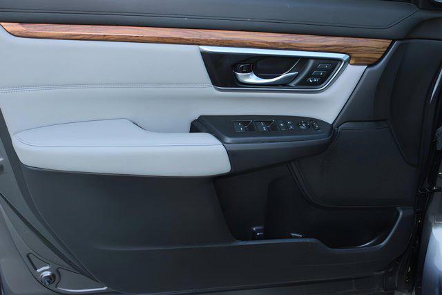 used 2021 Honda CR-V car, priced at $28,998