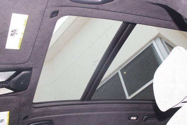 new 2026 BMW X7 car, priced at $99,935