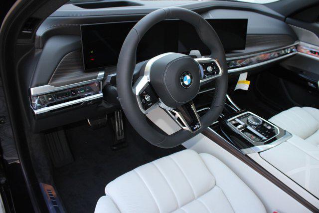 new 2025 BMW 760 car, priced at $132,585