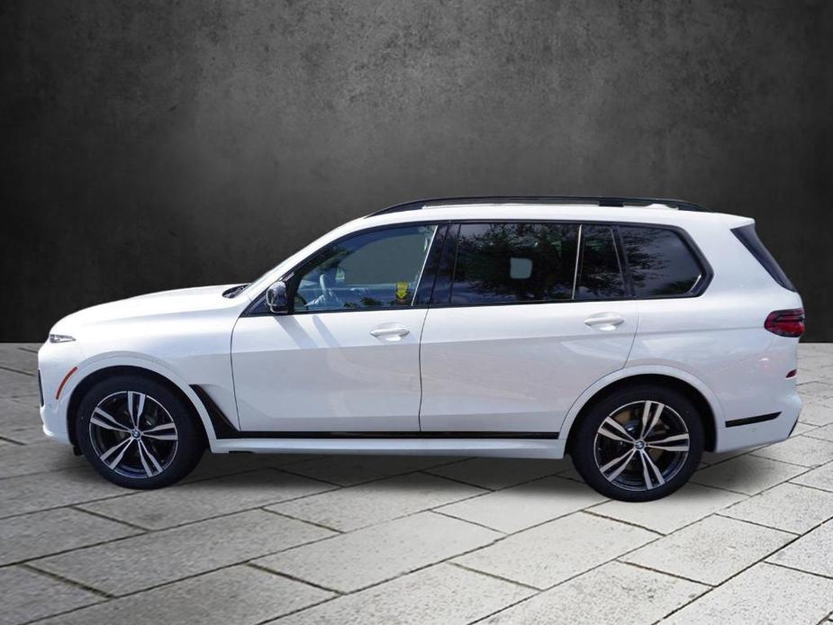 new 2025 BMW X7 car, priced at $119,425