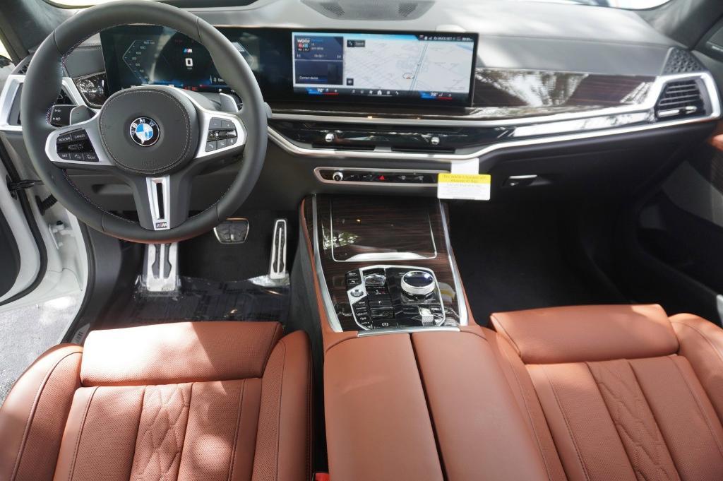 new 2025 BMW X7 car, priced at $119,425