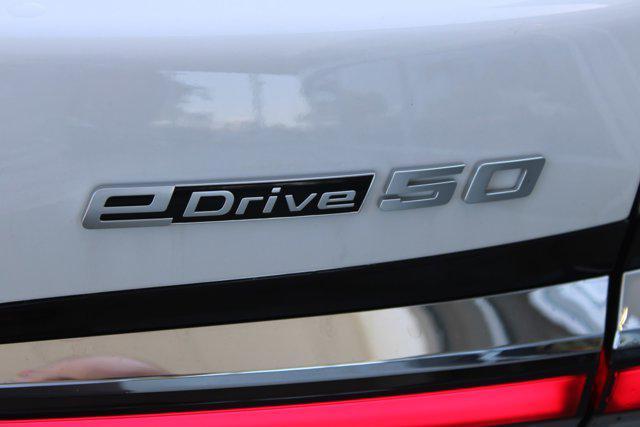new 2025 BMW i7 car, priced at $113,525