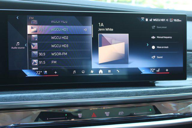new 2025 BMW i7 car, priced at $113,525