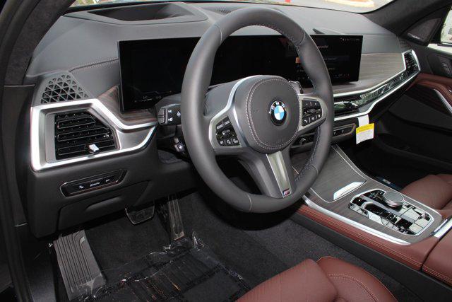 new 2025 BMW X7 car, priced at $98,475