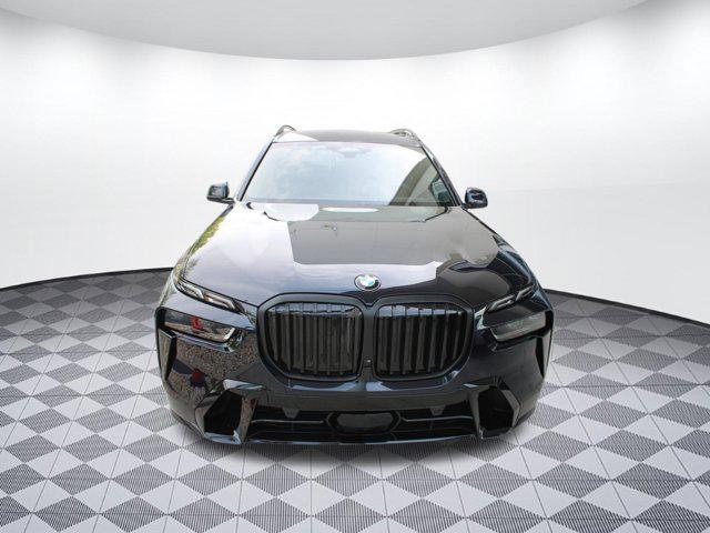 new 2025 BMW X7 car, priced at $98,475