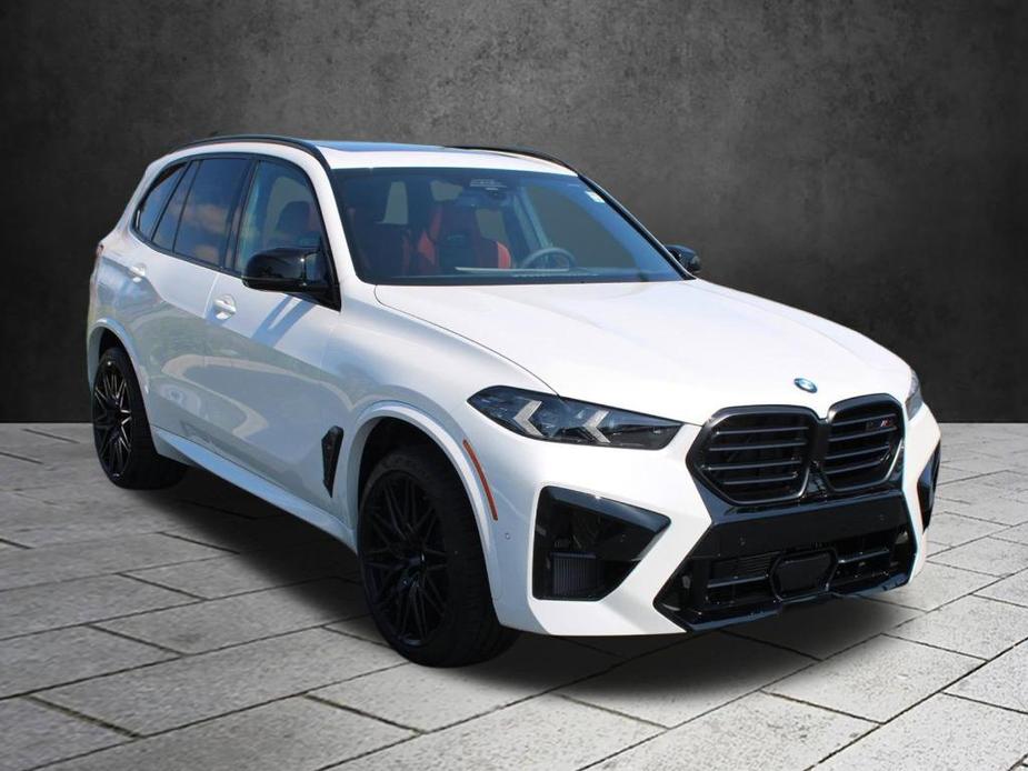 new 2025 BMW X5 M car, priced at $134,175