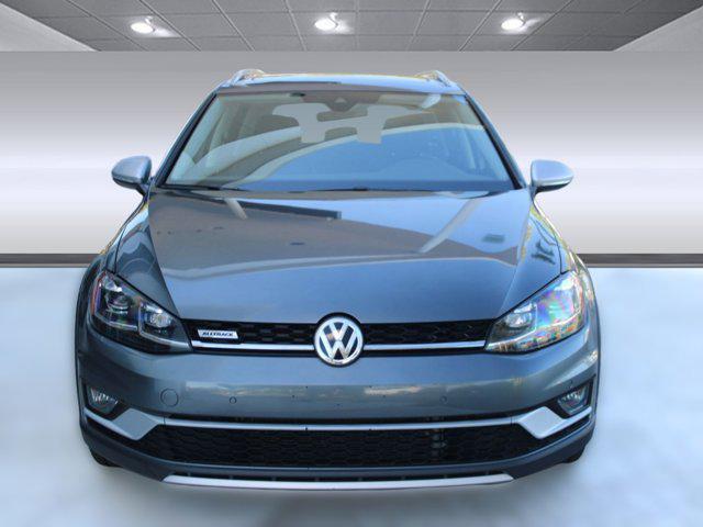 used 2019 Volkswagen Golf Alltrack car, priced at $17,999