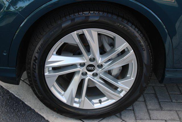 used 2021 Audi Q7 car, priced at $37,898