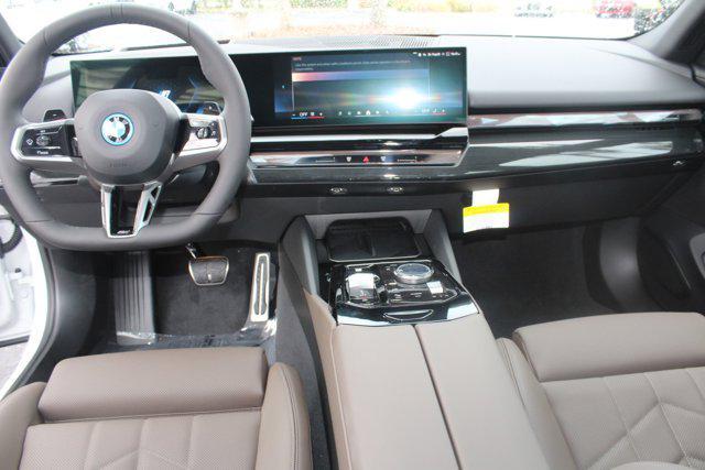 new 2025 BMW 550e car, priced at $78,200