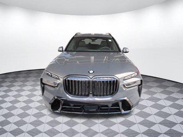 new 2026 BMW X7 car, priced at $100,875