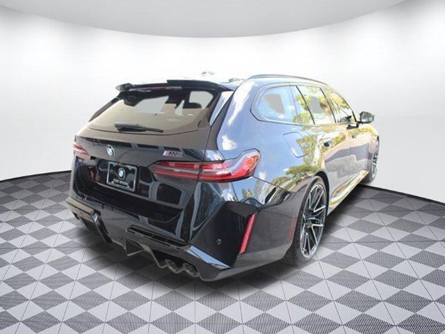 new 2025 BMW M5 car, priced at $128,075