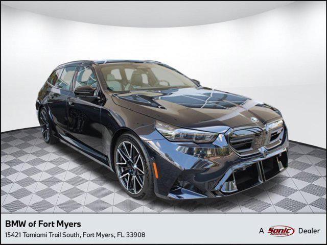 new 2025 BMW M5 car, priced at $128,075