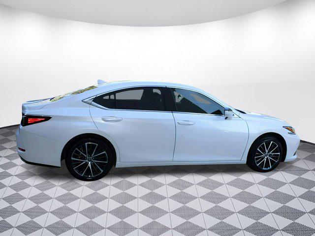 used 2024 Lexus ES 350 car, priced at $39,997