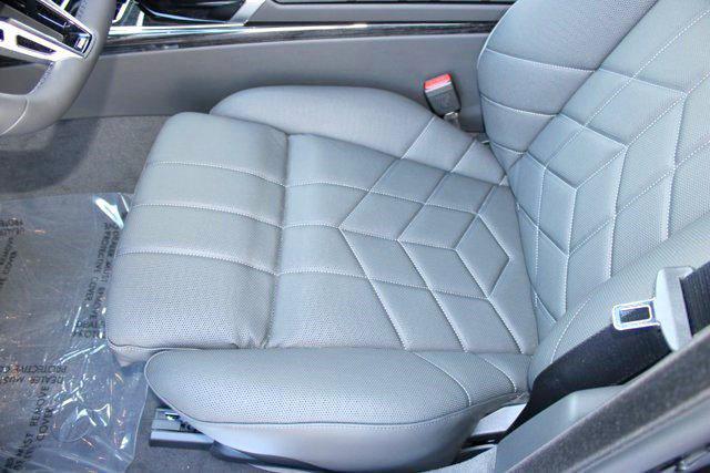 new 2025 BMW 740 car, priced at $107,985