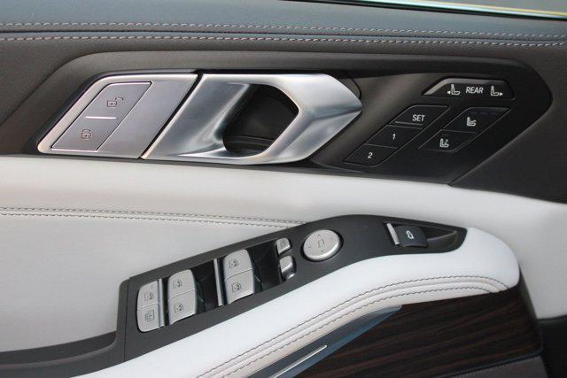 new 2026 BMW X7 car, priced at $99,395